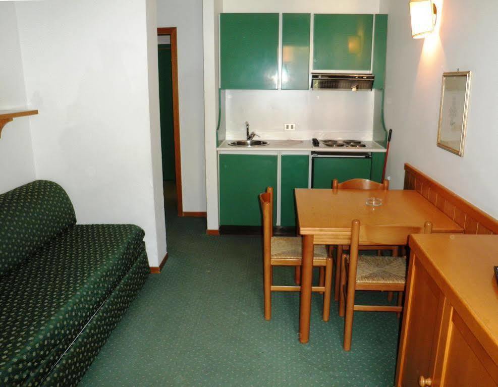 Residence Hotel Sport Campiglio Madonna Kültér fotó